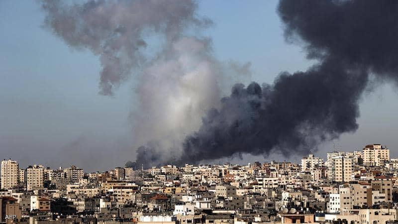 غزة.. استشهاد 8 وإصابة العشرات بقصف إسرائيلي على مخيم النصيرات