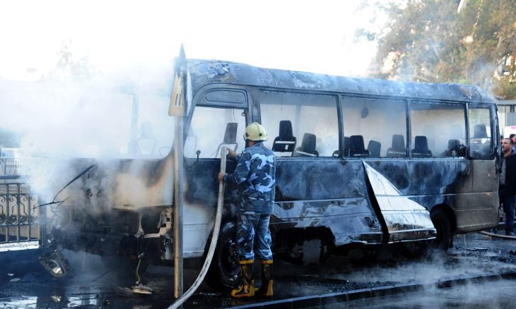 سوريا.. قتلى وجرحى بتفجير "حافلة مبيت" في قلب دمشق