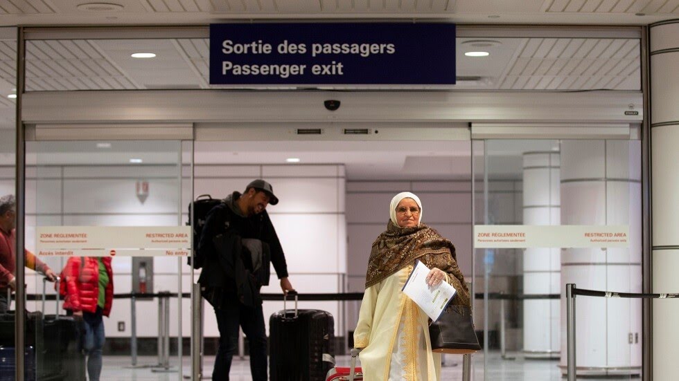 المغرب يعلن تعليق جميع الرحلات الجوية بسبب متحور "أوميكرون"