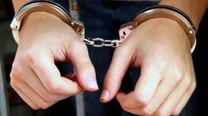  جلمة..ايقاف منحرف صنف بالخطير صادر في حقه 23 منشور تفتيش وأحكام باتة