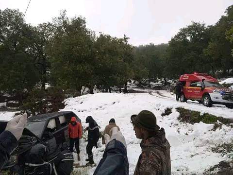 انزلاق سيارة باحدى منحدرات عين دراهم