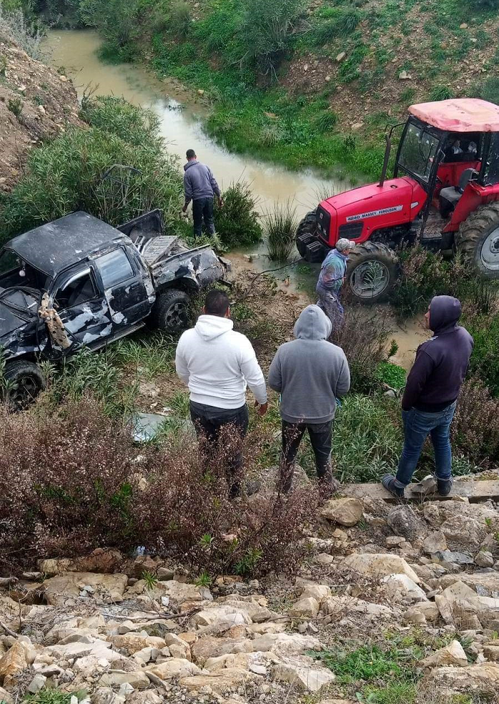 جومين: انقلاب شاحنة في وادي  