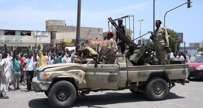 الجيش السوداني "يعلن تجاوز مرحلة الصمود لتنظيف بؤر الدعم"