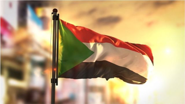 السودان.. تواصل الاشتباكات مع سريان هدنة أعلنتها قوات الدعم السريع ورفضها الجيش