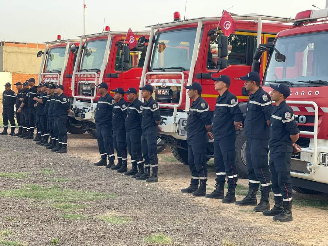  عملية بيضاء مشتركة لمجابهة حرائق الغابات.. تونس والجزائر تعززان التعاون في مجال الحماية المدنية.. 