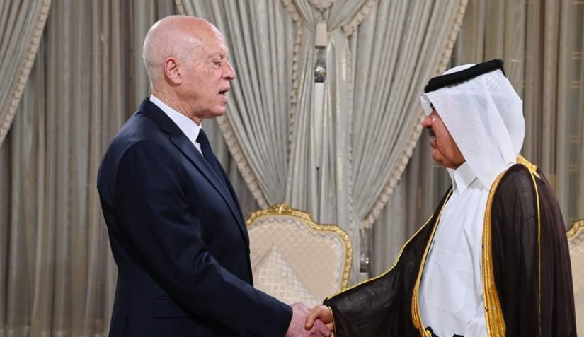  رئيس الجمهورية يستقبل سفير قطر بتونس بمناسبة انتهاء مهامه