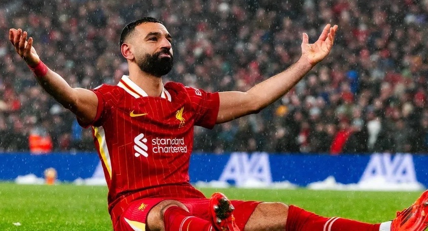 مدرب "ليفربول" يثني على محمد صلاح