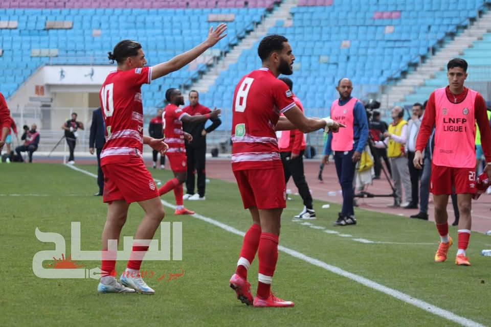 جماهير الافريقي تصالح غيث الصغير