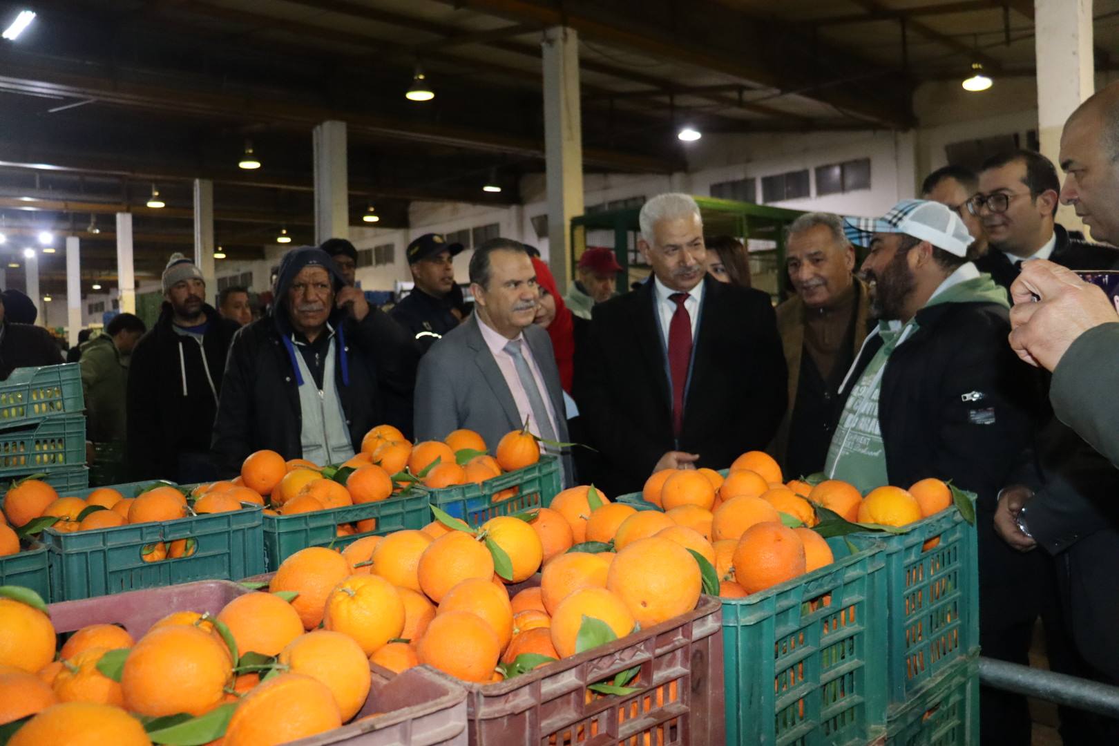  في اليوم الأول من رمضان.. وزير التجارة يعاين  وضعية التزويد والأسعار